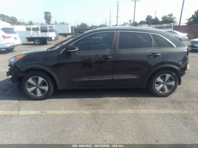 KNDCC3LC6H5058298 KIA NIRO EX