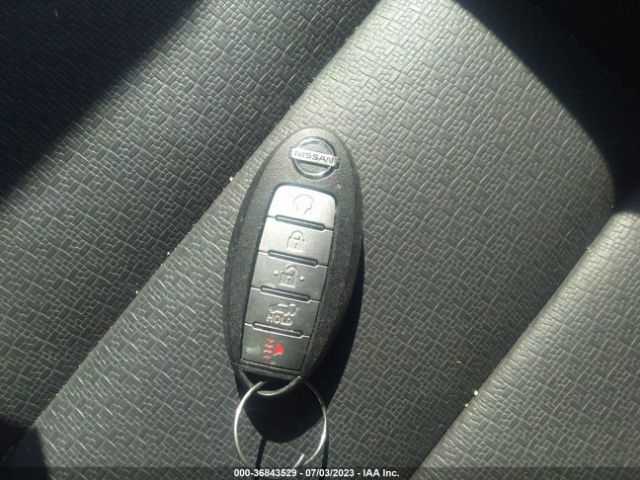 JN8AT3BA9MW001318 Nissan ROGUE SV