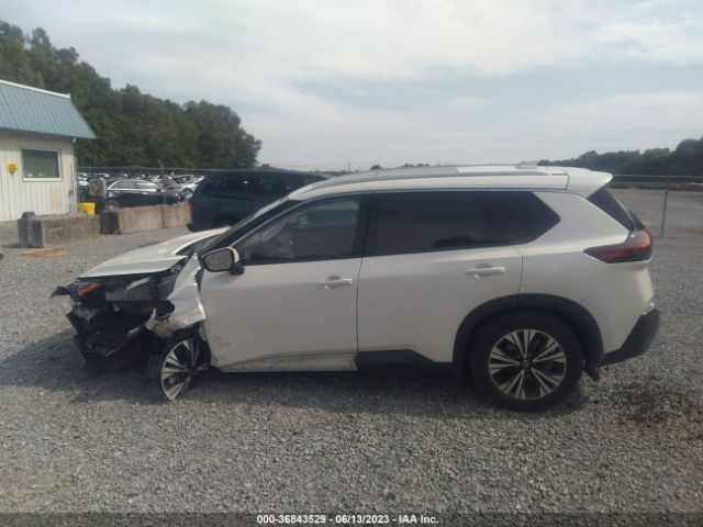 JN8AT3BA9MW001318 Nissan ROGUE SV