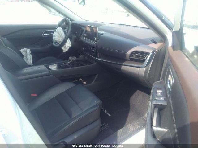 JN8AT3BA9MW001318 Nissan ROGUE SV