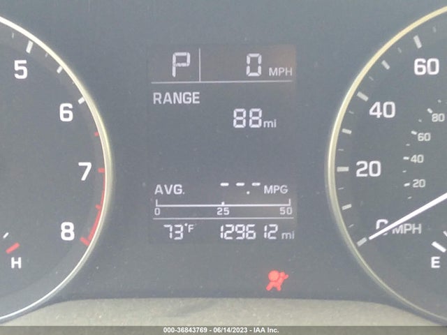 2017 HYUNDAI ELANTRA SE VIN: 5NPD74LF3HH081577