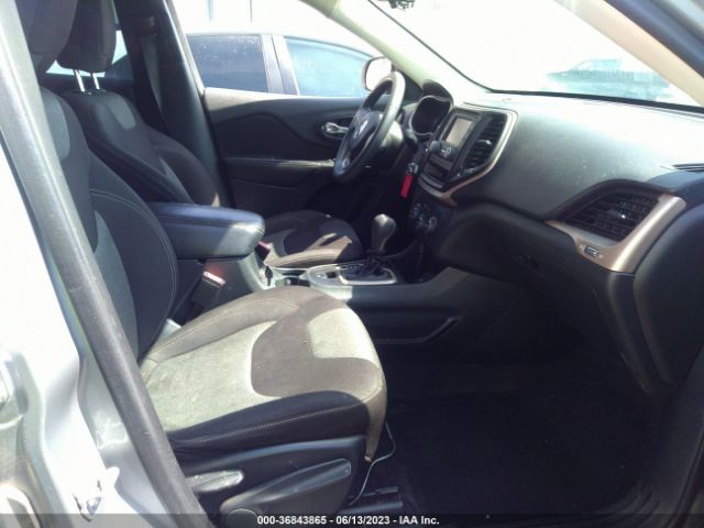 1C4PJLAB8FW660838 Jeep Cherokee Sport