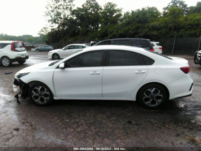 3KPF24AD7KE036422 KIA Forte Lxs