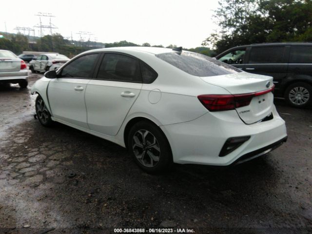 3KPF24AD7KE036422 KIA Forte Lxs