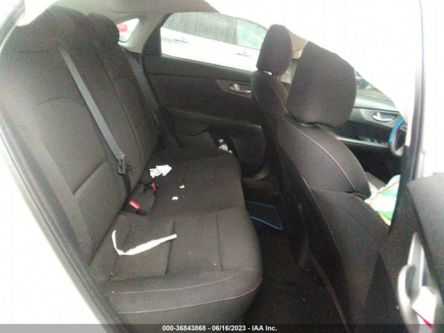 3KPF24AD7KE036422 KIA Forte Lxs