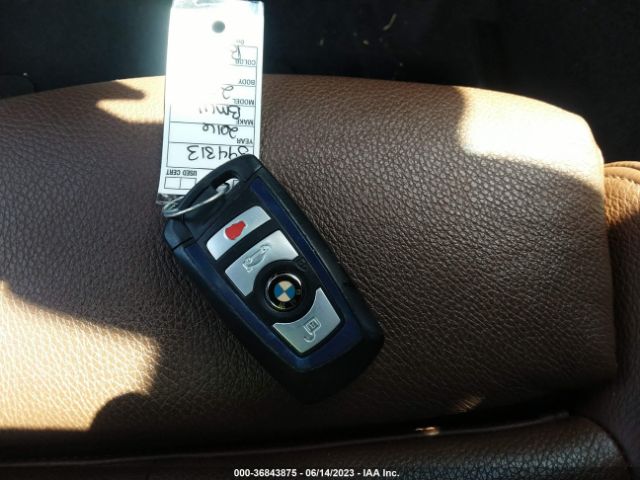 WBA1M1C54GV394313 BMW 2 Series M235i