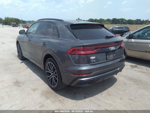 WA1EVAF13LD024040 Audi Q8 Premium Plus