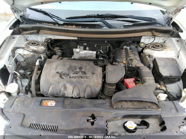 JA4AD3A31EZ019253 Mitsubishi Outlander Se