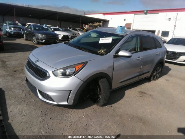KNDCB3LCXH5068691 KIA NIRO LX