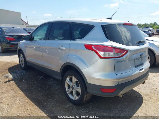 1FMCU0G75GUC81392 Ford ESCAPE SE