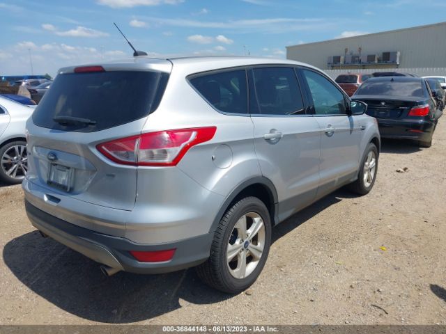 1FMCU0G75GUC81392 Ford ESCAPE SE
