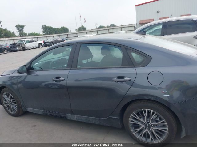 3KPF54AD7PE634153 KIA Forte Gt-line