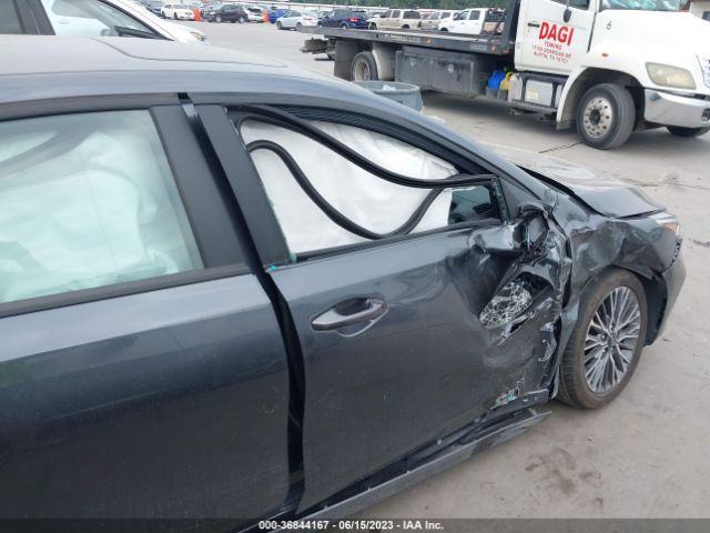 3KPF54AD7PE634153 KIA Forte Gt-line