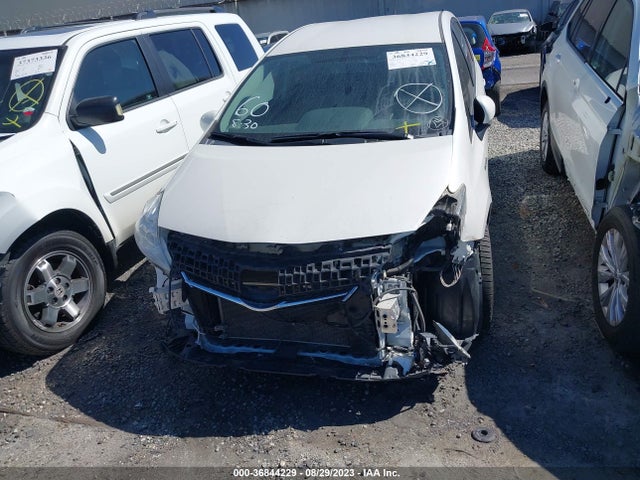 Toyota Prius V Two/three/five 2014 JTDZN3EU8E3332537 Image 4