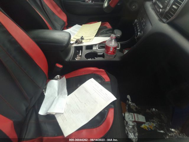 KNDPMCAC5J7324812 KIA Sportage Lx