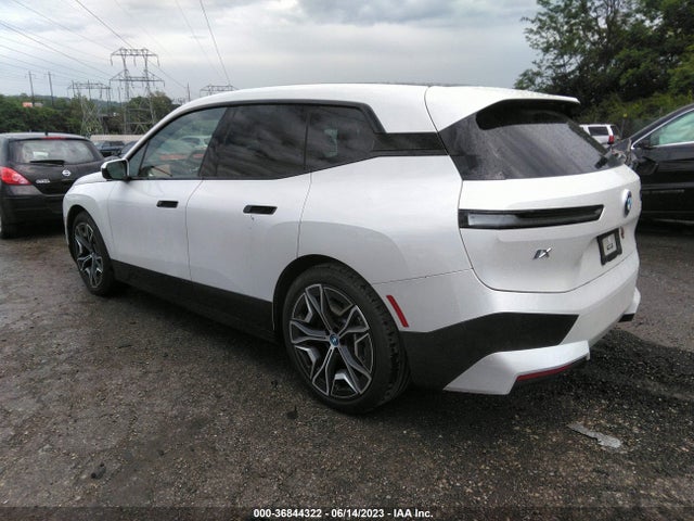 2022 BMW iX, VIN: WB523CF08NCK49799