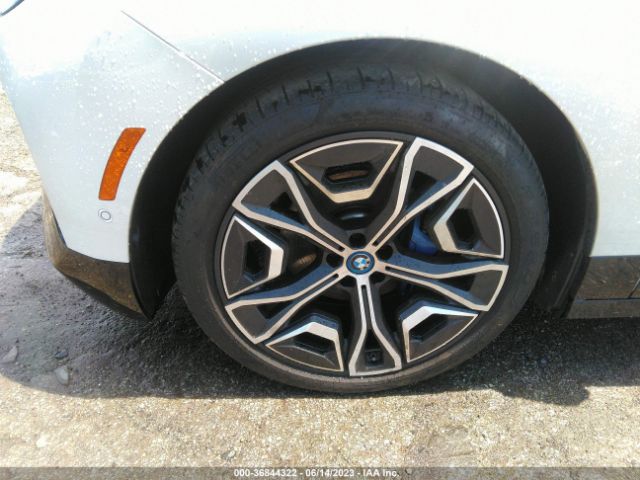 WB523CF08NCK49799 BMW Ix Xdrive50