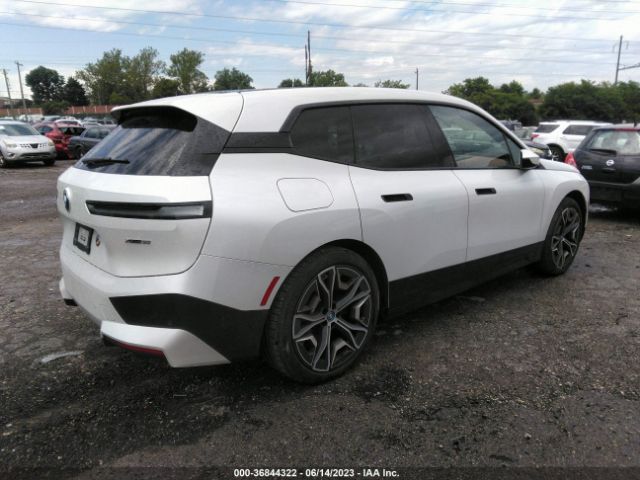 WB523CF08NCK49799 BMW Ix Xdrive50