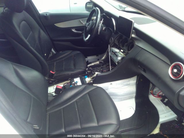 55SWF4JB5FU057951 Mercedes-Benz C-class C 300