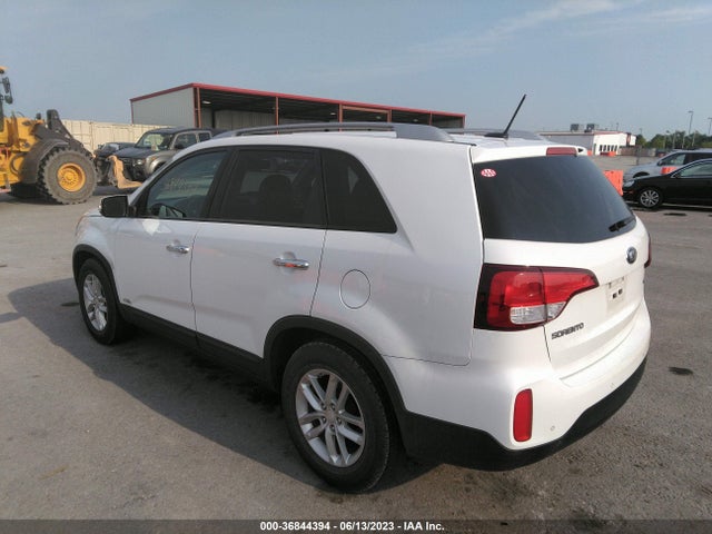 KIA SORENTO LX 2014 5XYKTCA66EG509855 Image 3