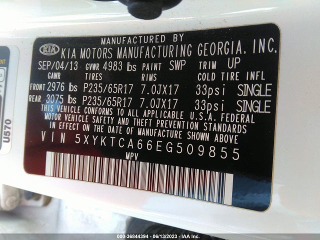 KIA SORENTO LX 2014 5XYKTCA66EG509855 Image 9