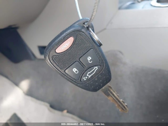 2006 JEEP GRAND CHEROKEE LAREDO VIN: 1J4GS48K86C112729