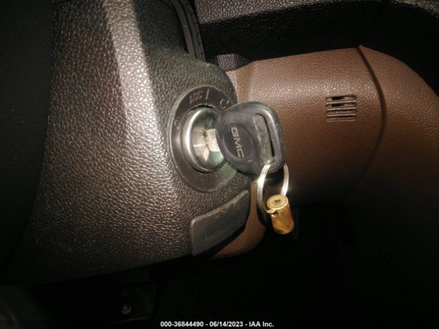 1GKKVRKD8GJ304488 GMC ACADIA SLT