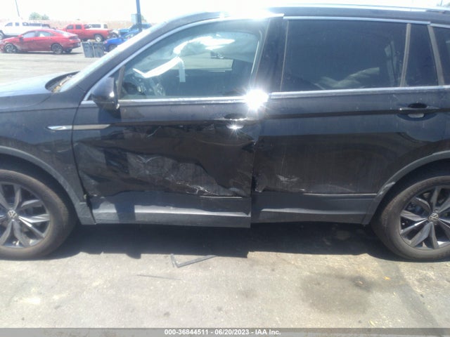 3VV3B7AX0NM126991 Volkswagen TIGUAN SE