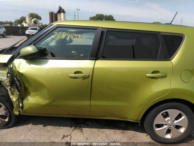 KNDJN2A20F7755912 KIA Soul Base