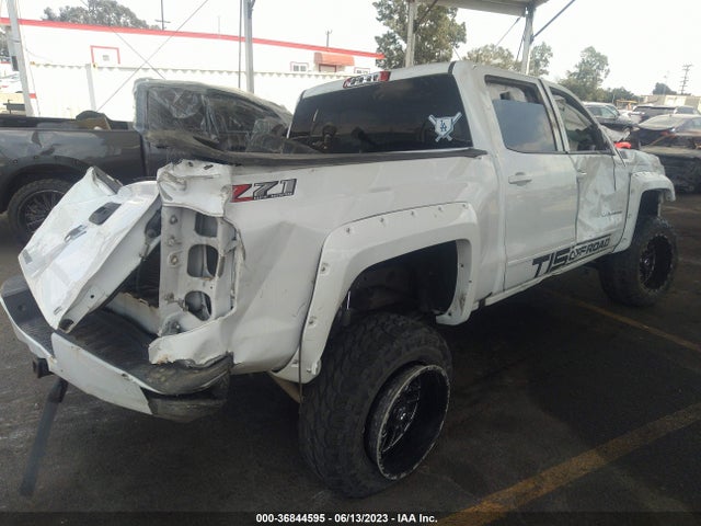 Chevrolet Silverado 1500 Lt 2018 3GCUKREC3JG512402 Image 4
