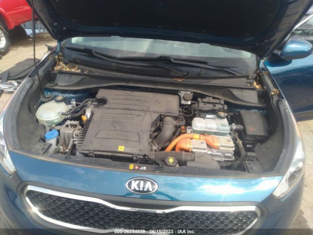 KNDCB3LC8J5189466 KIA NIRO LX
