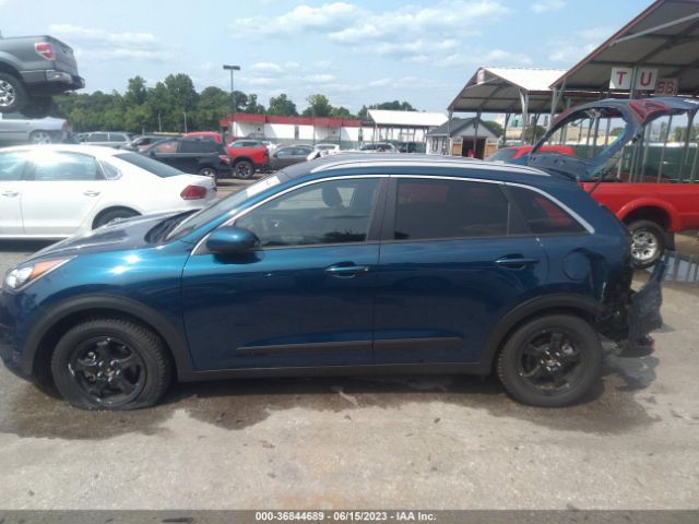 KNDCB3LC8J5189466 KIA NIRO LX