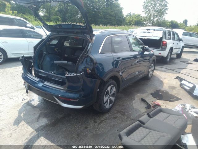 KNDCB3LC8J5189466 KIA NIRO LX