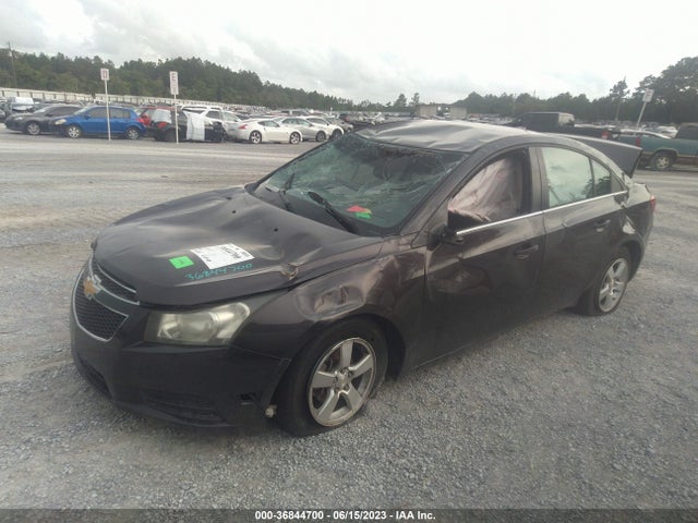 Chevrolet Cruze 1lt 2014 1G1PC5SBXE7161352 Image 2