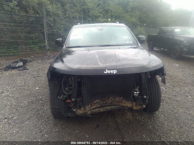 1C4RJFAG4KC826354 Jeep Grand Cherokee Laredo E
