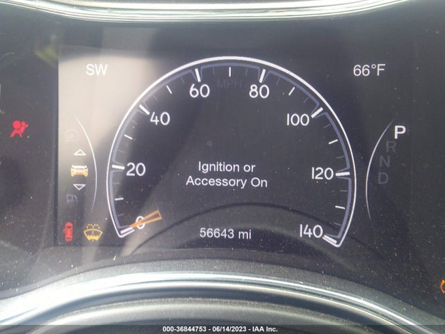 1C4RJFAG4KC826354 Jeep Grand Cherokee Laredo E