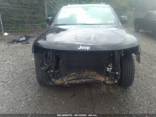 1C4RJFAG4KC826354 Jeep Grand Cherokee Laredo E