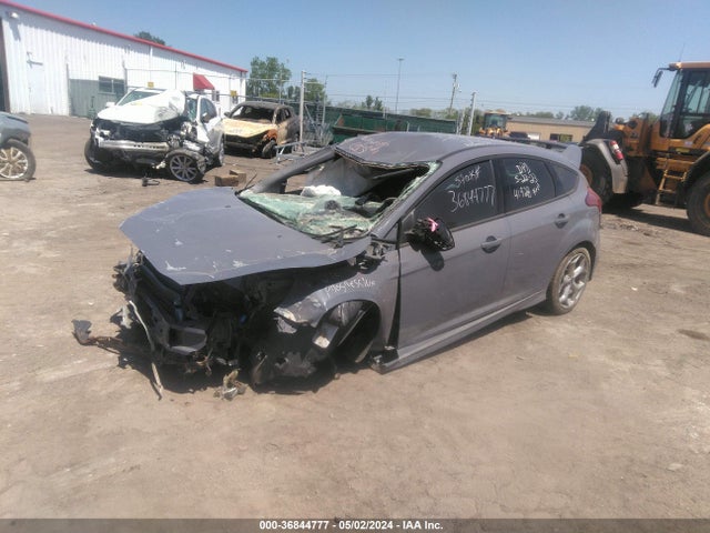 Ford FOCUS RS 2016 WF0DP3TH9G4114515 Image 2