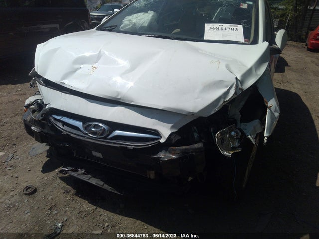2013 HYUNDAI ACCENT GLS VIN: KMHCT4AE3DU272266
