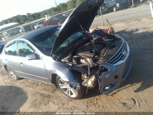 2011 NISSAN ALTIMA 3.5 SR VIN: 1N4BL2AP0BC176237