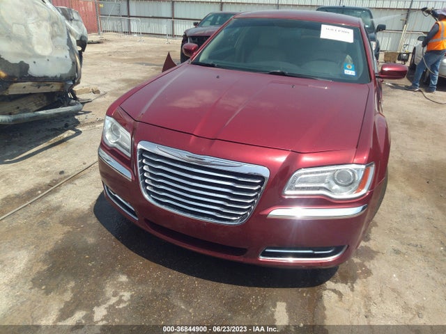2C3CCAAG9EH127553 Chrysler 300