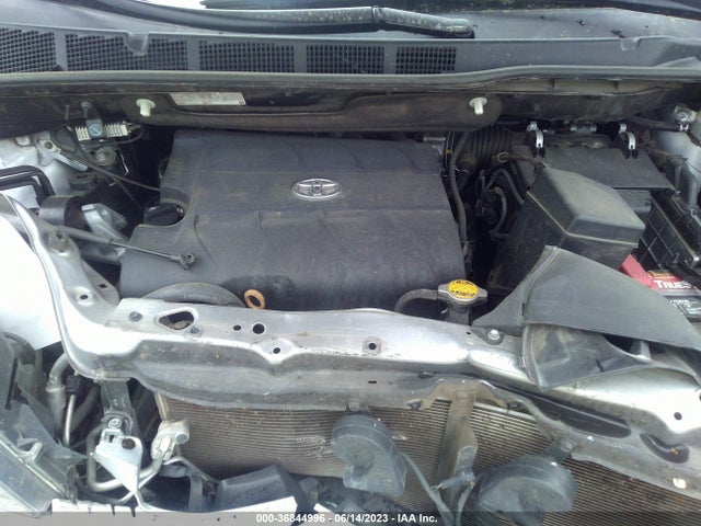 Toyota SIENNA SE 2016 5TDXK3DC4GS728426 Image 16