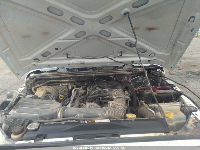 1C4BJWKG0FL533802 Jeep Wrangler Unlimited Sport Rhd