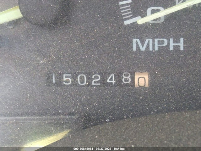 1998 CHEVROLET C/K 1500 VIN: 2GCEC19R0W1183076