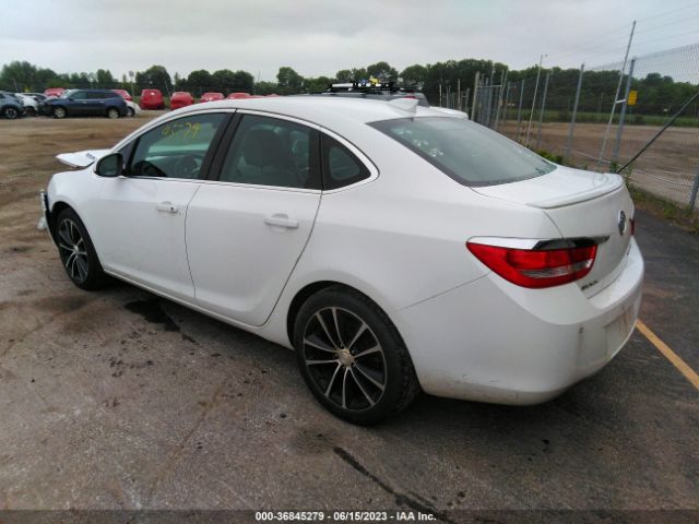 1G4PR5SK4H4119704 Buick Verano Sport Touring