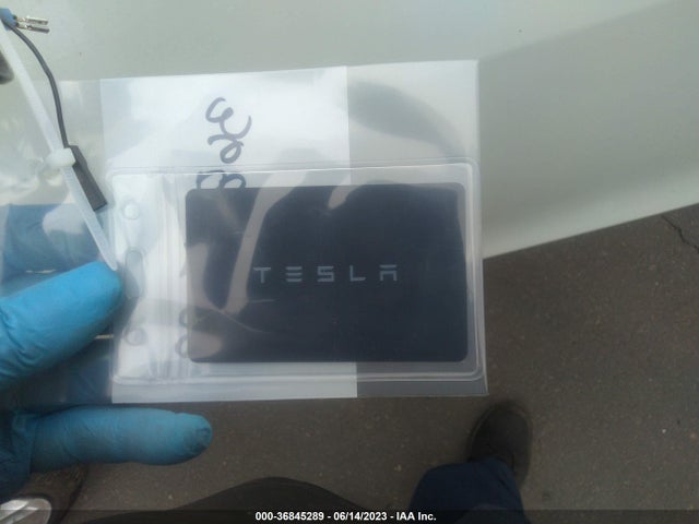 Tesla Model Y Long Range 2022 7SAYGDEE5NA018951 Image 10