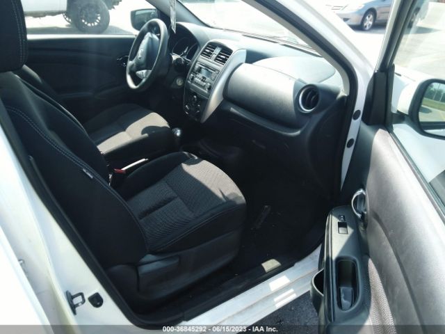 3N1CN7AP7GL867575 Nissan VERSA SV