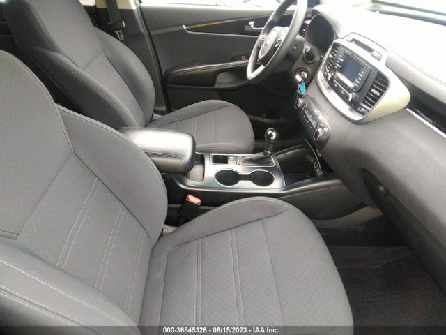 2016 KIA SORENTO LX VIN: 5XYPGDA38GG092828