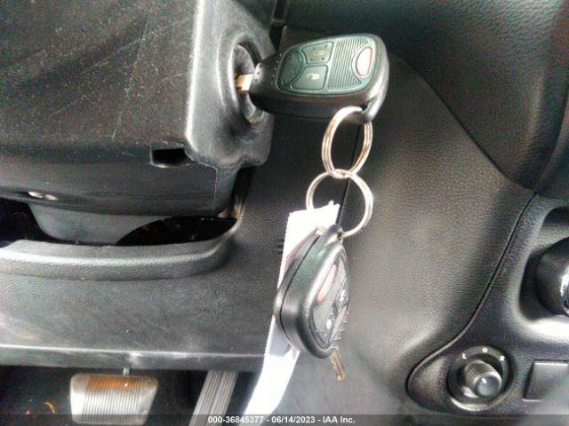 1C4AJWAG9FL566648 Jeep Wrangler Sport