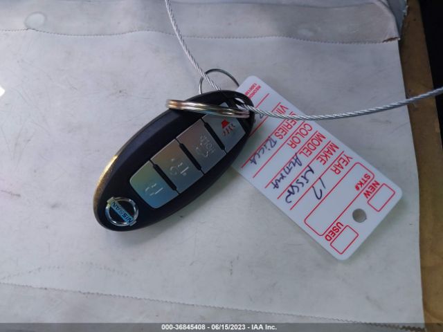 1N4AL3AP0HN308413 Nissan Altima 2.5 Sr